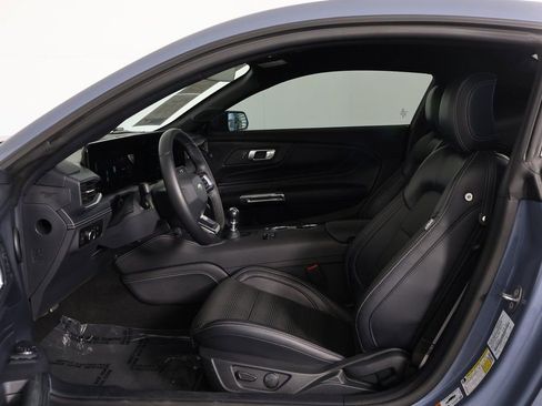 Used 2024 Ford Mustang GT Premium image 9