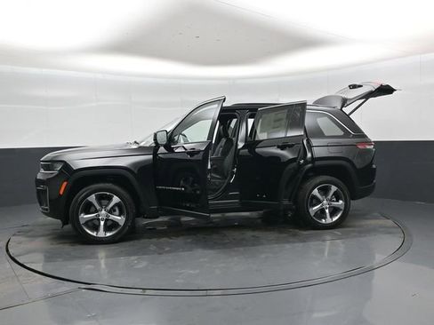 New 2026 Jeep Grand Cherokee Limited RWD image 49