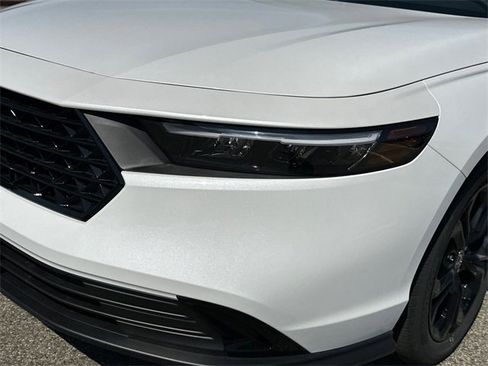 New 2025 Honda Accord SE image 7