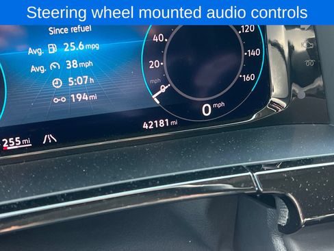 Used 2024 Volkswagen Atlas SE FWD image 5