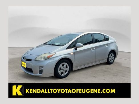 Used 2010 Toyota Prius Three FWD image 1