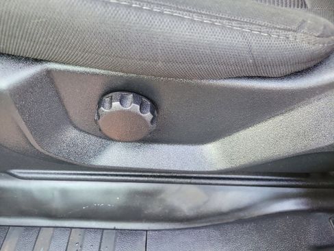 Certified 2019 Ford F150 XL w/ Equipment Group 101A Mid image 17