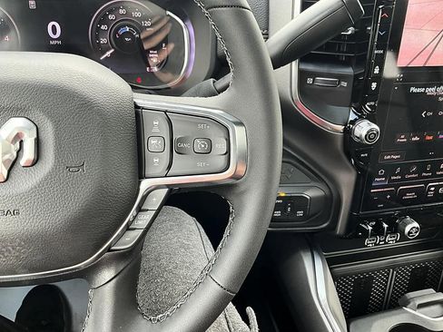 New 2026 RAM 3500 Laramie AWD/4WD image 23