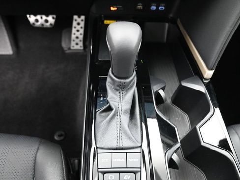 Certified 2026 Toyota Camry XSE FWD image 24
