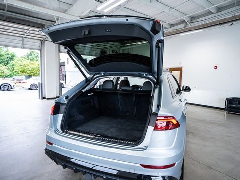 Used 2024 Audi Q8 Premium Plus w/ Premium Plus Package image 54