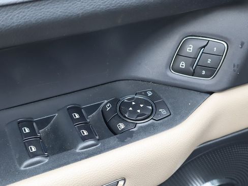 Used 2024 Ford Expedition Max Limited RWD image 21