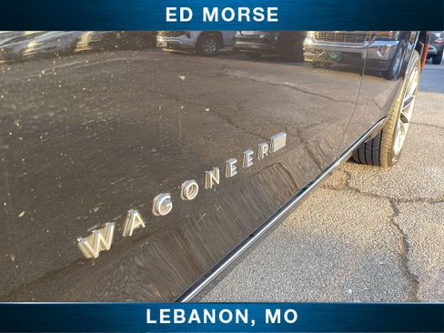 Used 2023 Jeep Wagoneer Series III w/ Premium Group I image 32