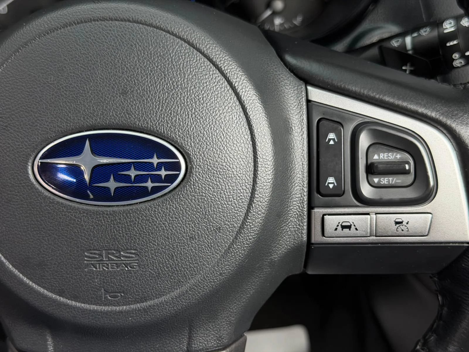 Used 2016 Subaru Outback 3.6R Limited AWD/4WD image 33