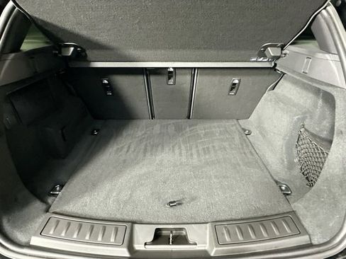 Used 2023 Land Rover Range Rover Evoque SE image 32