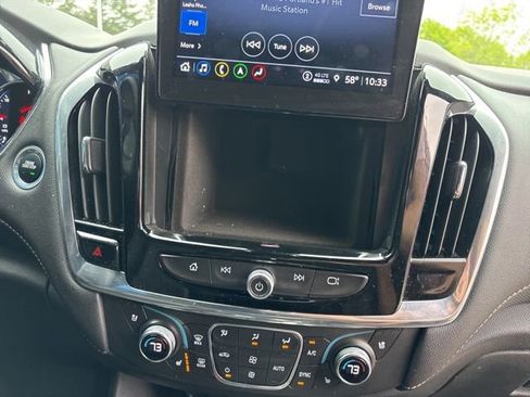 Used 2023 Chevrolet Traverse Premier w/ Redline Edition AWD/4WD image 48