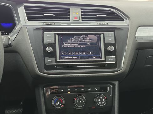 Certified 2022 Volkswagen Tiguan S image 19