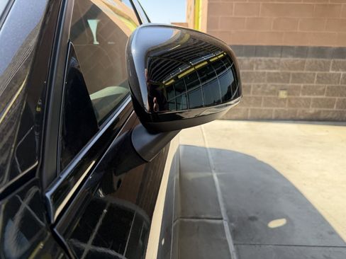 Used 2024 Volvo XC40 Recharge Plus w/ Protection Package Premier RWD image 12