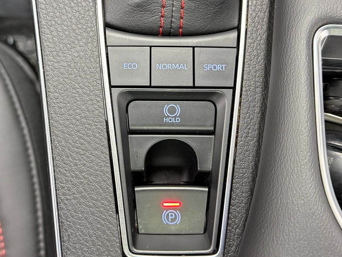 Used 2021 Toyota Avalon TRD FWD image 29