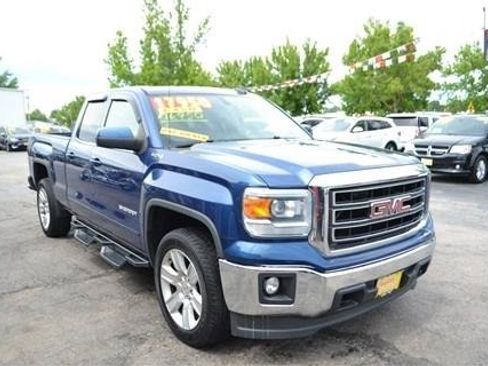 Used 2015 GMC Sierra 1500 SLE w/ SLE Value Package AWD/4WD image 5