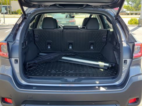 Certified 2025 Subaru Outback Onyx Edition AWD/4WD image 12