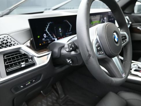 New 2026 BMW X5 sDrive40i w/ M Sport Package RWD image 12
