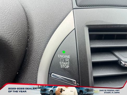 Used 2017 Lincoln MKC Select w/ Select Plus Package image 22