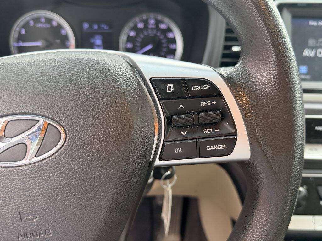 Used 2019 Hyundai Sonata SE FWD image 15