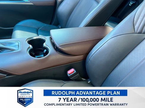 Used 2024 Toyota Venza Limited AWD/4WD image 33