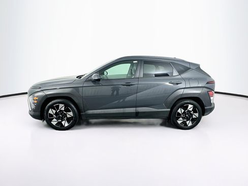 Used 2024 Hyundai Kona SEL FWD image 4