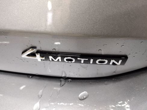 New 2026 Volkswagen Tiguan SE image 13