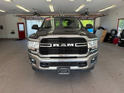 Used 2020 RAM 2500 Big Horn w/ Level 1 Equipment Group AWD/4WD image 2