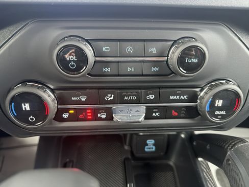 New 2025 Ford Bronco Raptor image 29