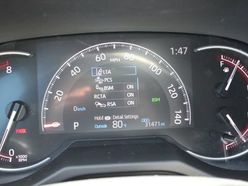 Used 2024 Toyota RAV4 LE AWD/4WD image 16