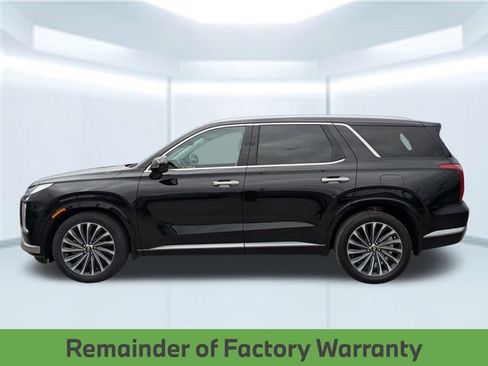 Used 2024 Hyundai Palisade Calligraphy image 2