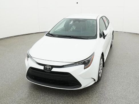 New 2026 Toyota Corolla LE image 33
