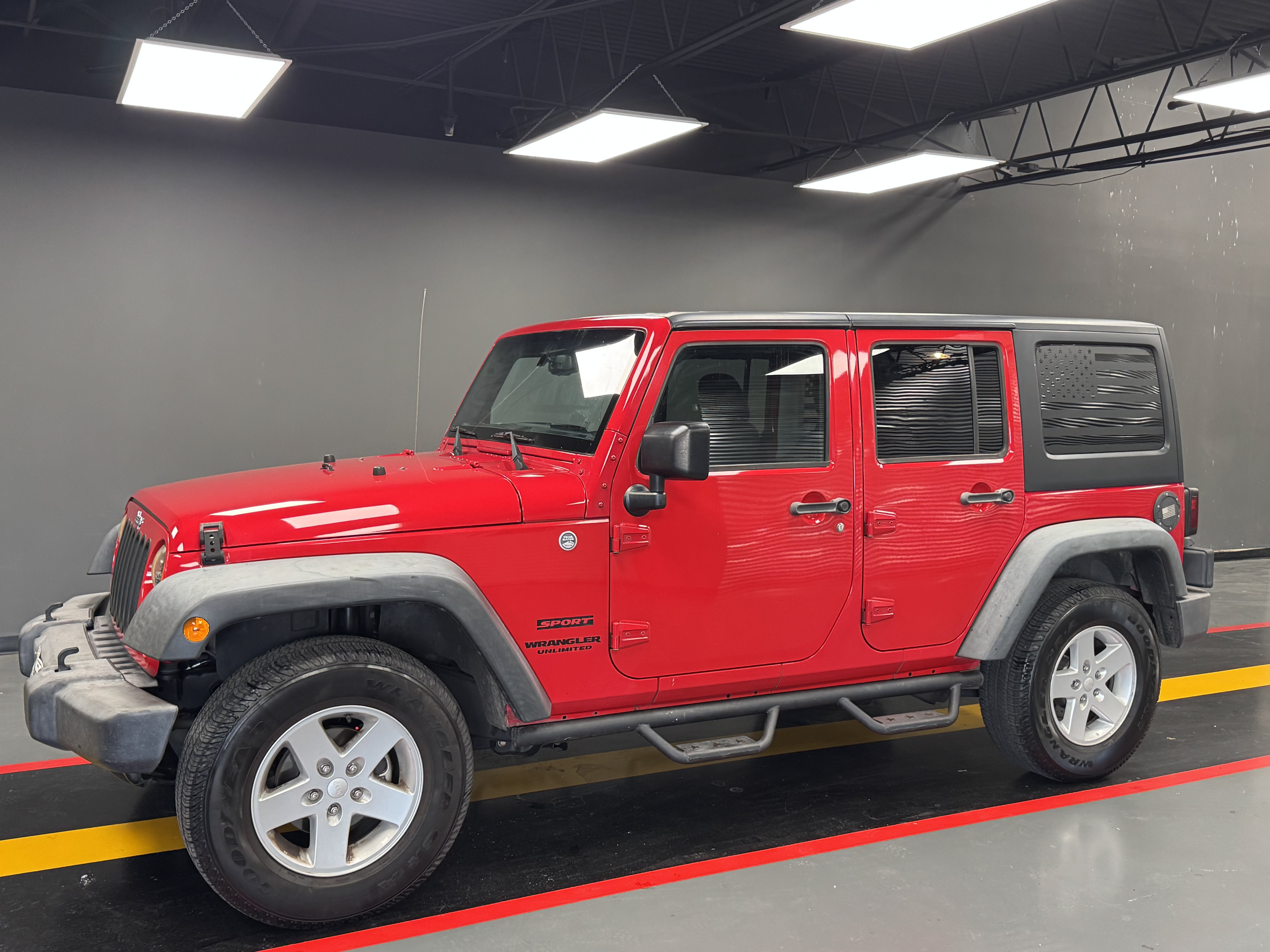 Used 2015 Jeep Wrangler Unlimited Sport w/ Quick Order Package 24S AWD/4WD image 2