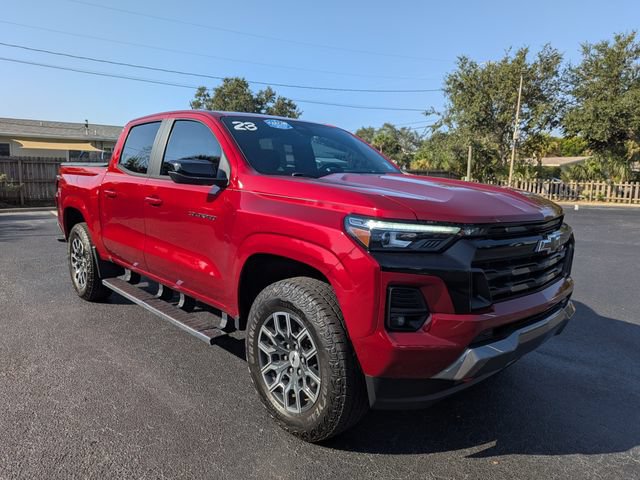 Used 2023 Chevrolet Colorado Z71 AWD/4WD image 2