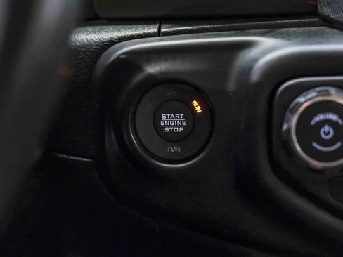 Used 2022 Jeep Wrangler Unlimited Rubicon w/ Dual Top Group image 59