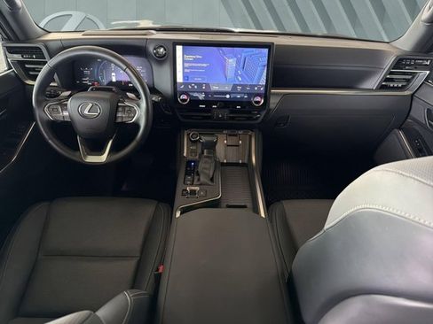 Used 2024 Lexus GX 550 AWD/4WD image 13