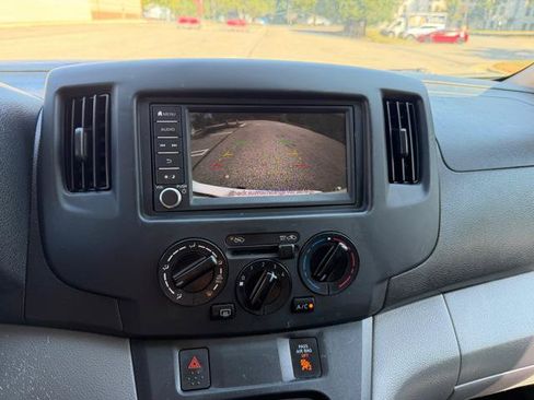 Used 2021 Nissan NV200 SV w/ Back Door Glass Package FWD image 21