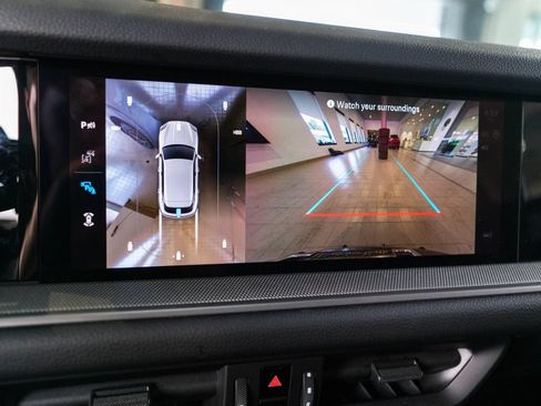 Certified 2026 Porsche Cayenne AWD/4WD image 27