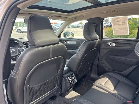Used 2024 Volvo XC40 B5 Plus w/ Protection Package Premier AWD/4WD image 24
