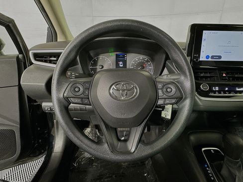 Used 2023 Toyota Corolla LE image 15