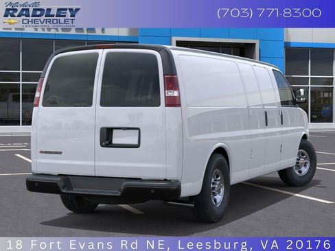 New 2025 Chevrolet Express 2500 Extended image 4