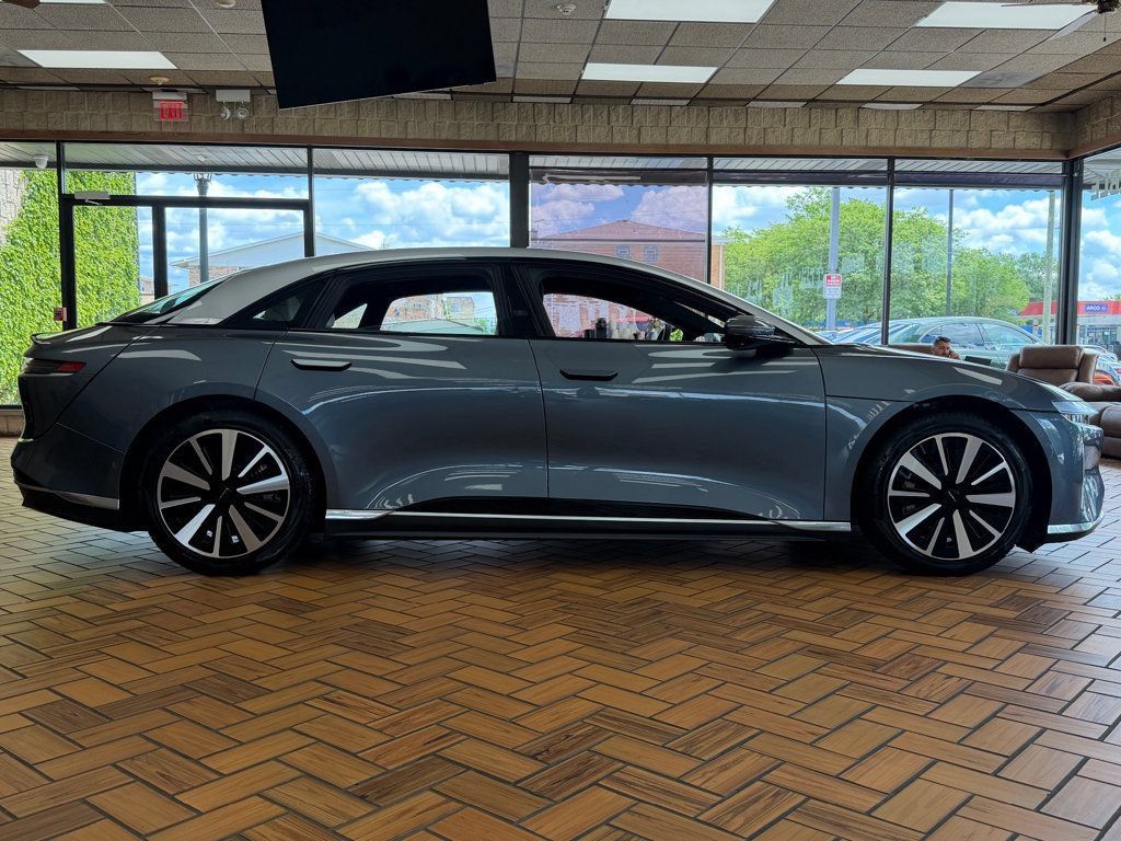 Used 2025 Lucid Air Touring AWD/4WD image 9