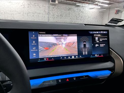 Certified 2025 BMW X3 xDrive30i w/ Convenience Package image 23