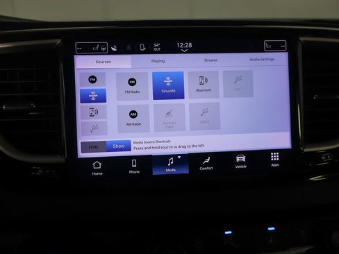 Used 2023 Chrysler Pacifica Touring-L FWD image 46
