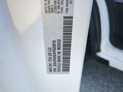 Used 2023 RAM ProMaster 2500 w/ Advance Safety Group (B) image 26