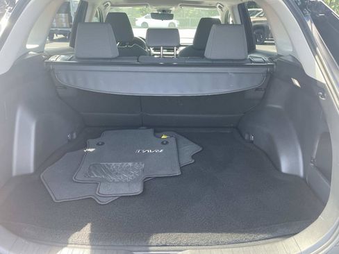 Used 2025 Toyota RAV4 XLE w/ Convenience Package FWD image 12
