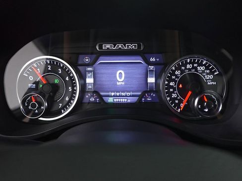 Used 2019 RAM 1500 Big Horn image 15