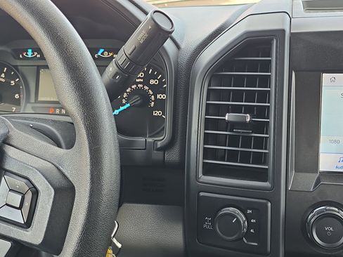 Used 2020 Ford F150 XL w/ Equipment Group 101A Mid image 17