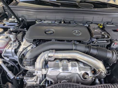 Used 2026 Mercedes-Benz GLB 250 image 17