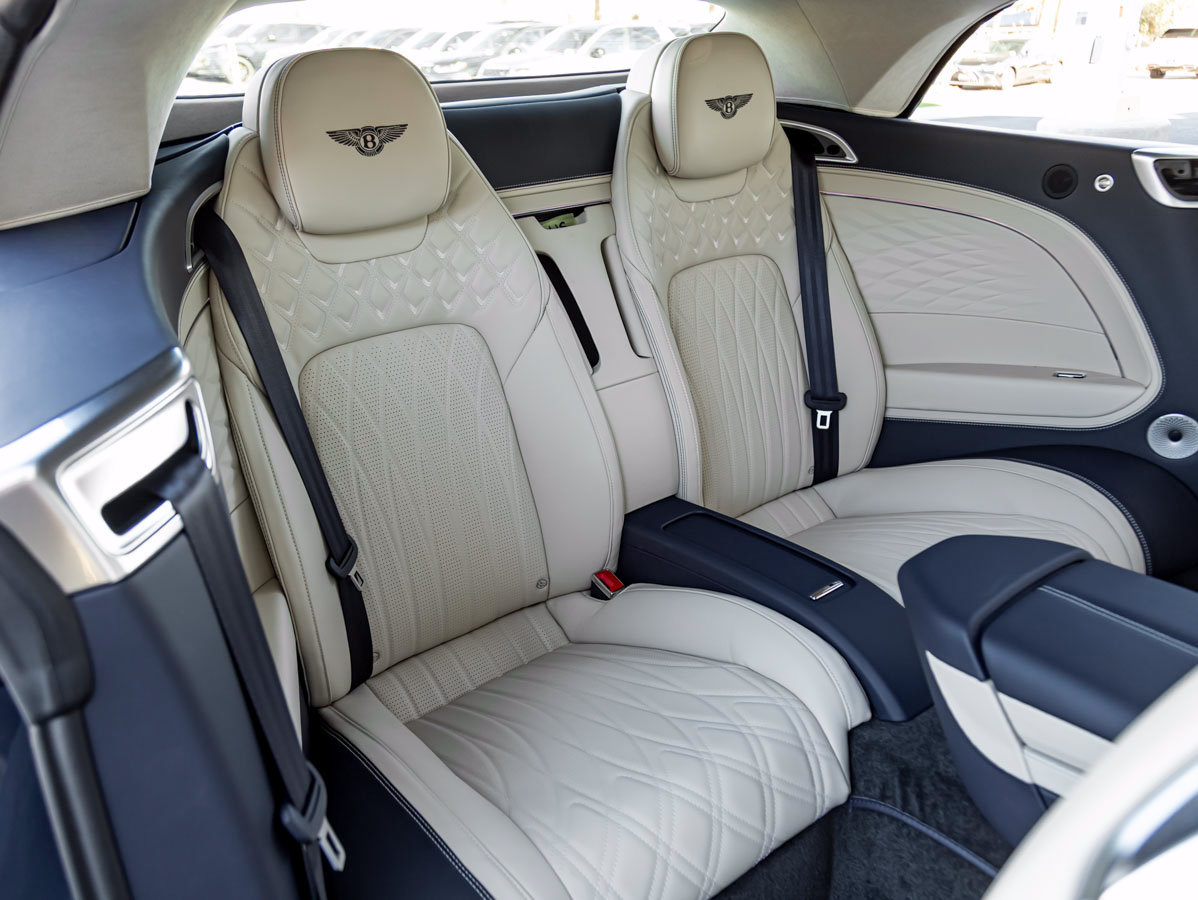 Used 2026 Bentley Continental GT AWD/4WD image 36
