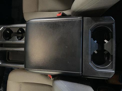 Used 2017 Ford F150 XLT w/ Equipment Group 302A Luxury image 19