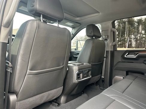 Used 2025 GMC Sierra 2500 Denali w/ Denali Reserve Package image 19